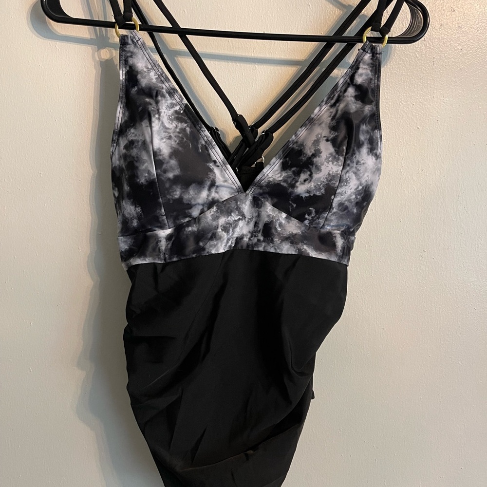 Black and Gray Strappy bathing suit - size OXL